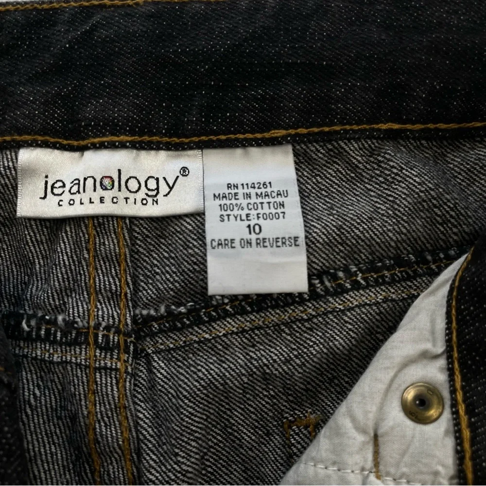 Jeanology Black Flared Jeans ~ Size‎ 10~ Business Casual